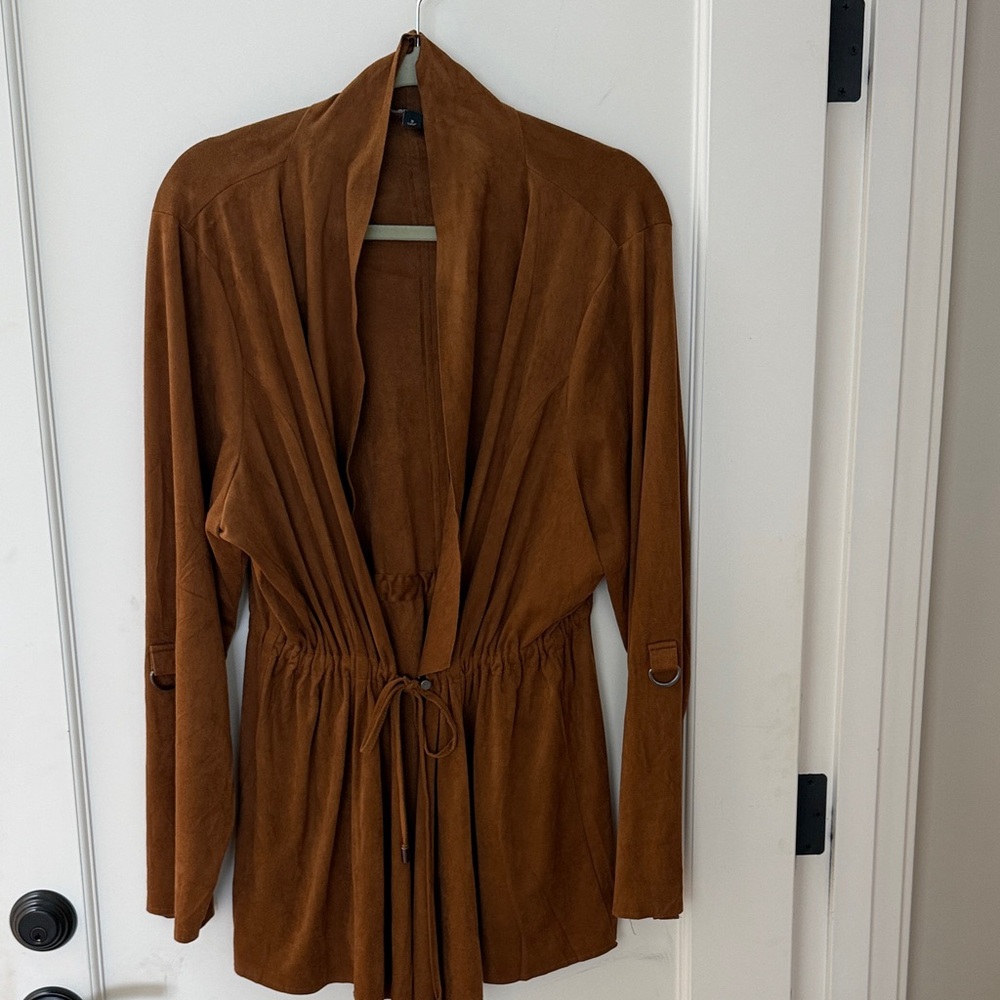 Torrid butterscotch faux suede jacket Sz 3 Torrid size